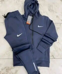 Wholesale pallet of brand-new mixed brand tracksuits in assorted colors, sizes, and styles – perfect for retailers and bulk buyers